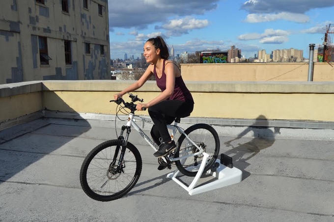 智慧自行車訓練台Chess Bike Trainer