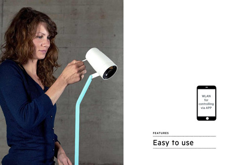 利用手机App连线投影机